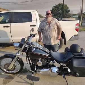 Meet your Posher, Larry